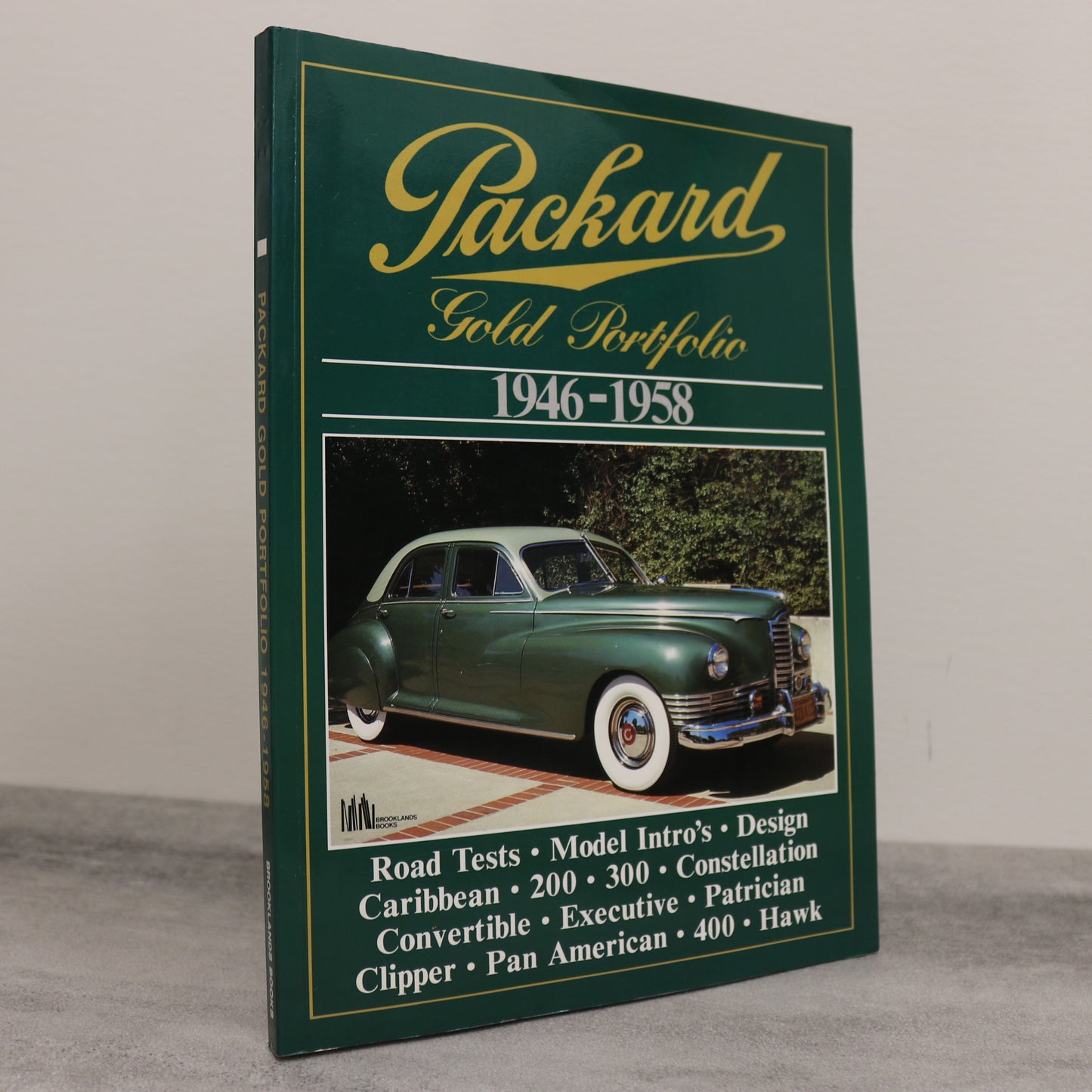 Packard Gold Portfolio 1946-1968 Automobile Motorcar Vintage Vehicles Used Book