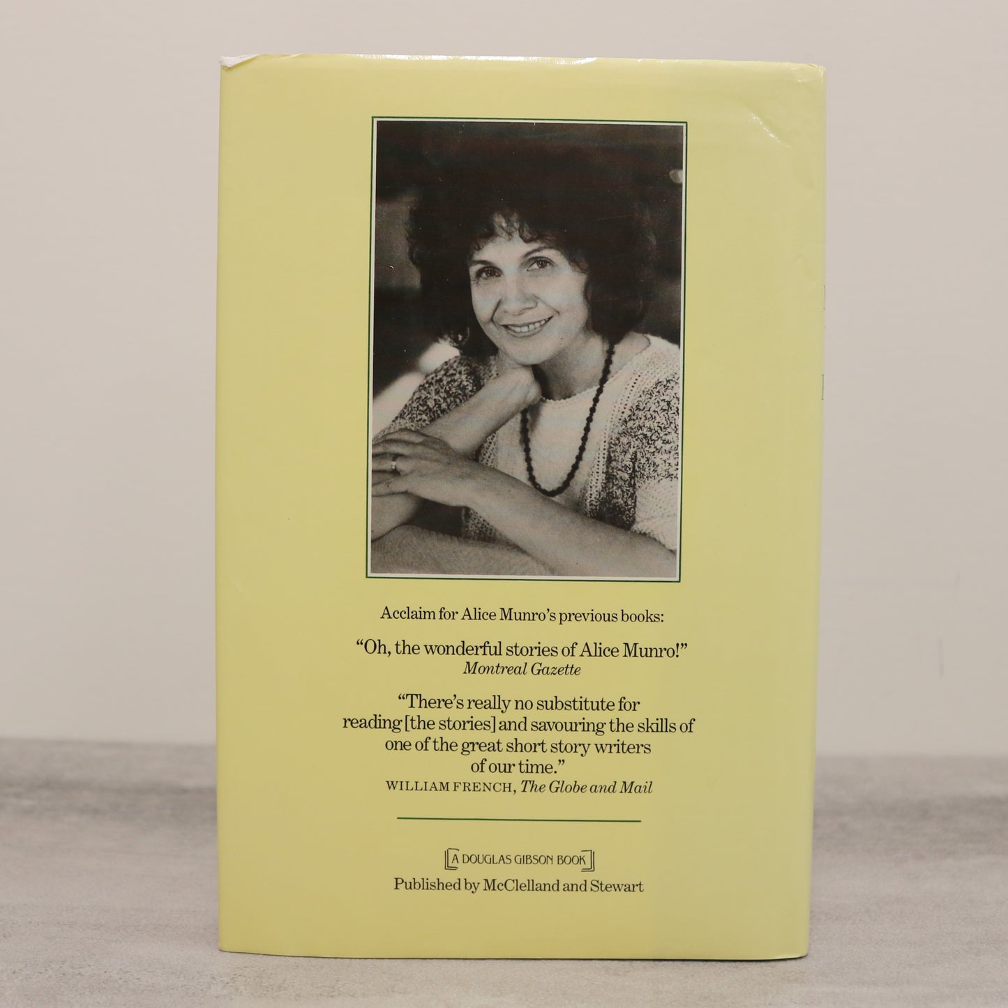 Progress of Love Alice Munro Canada Canadian Fiction Short Story Writer Author Book