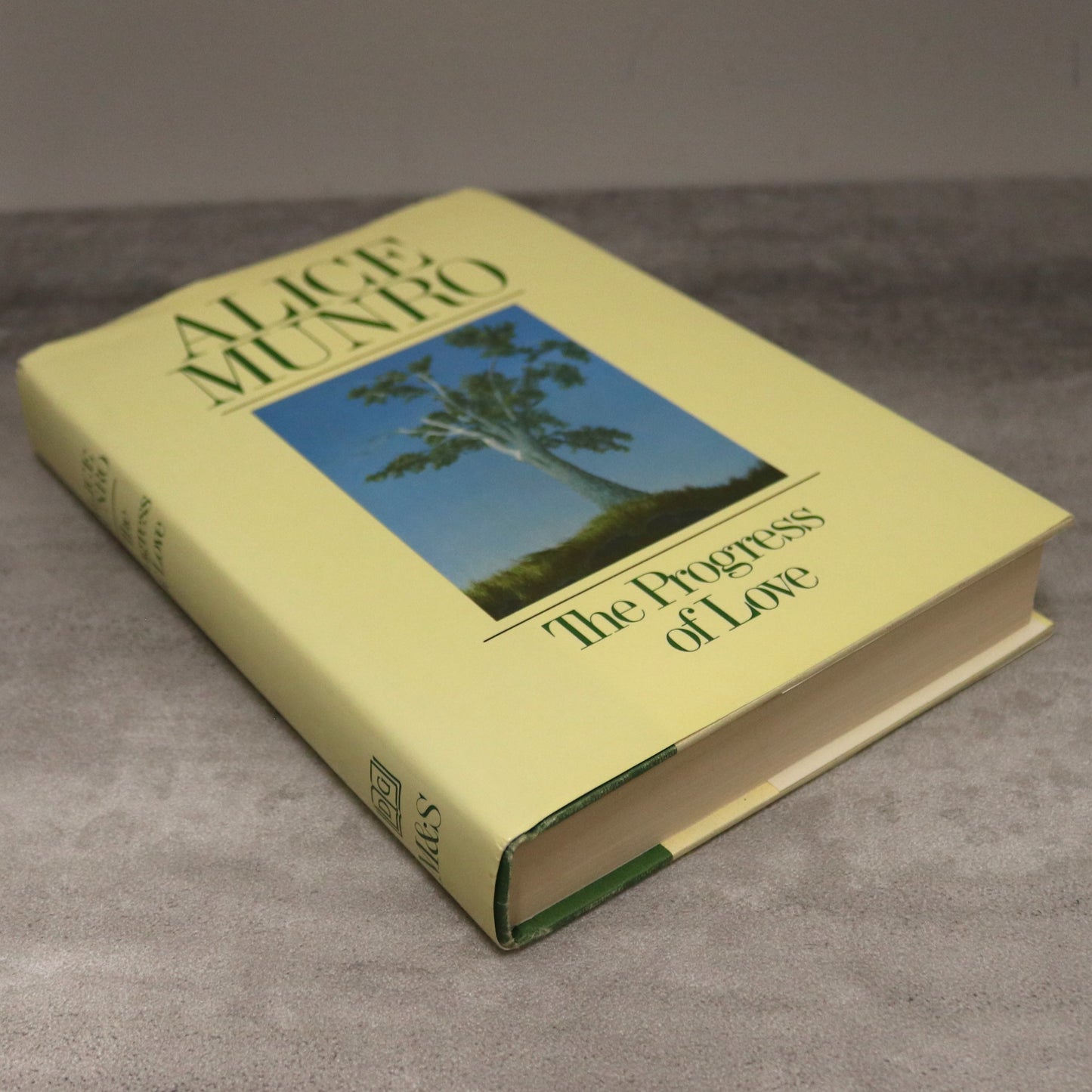 Progress of Love Alice Munro Canada Canadian Fiction Short Story Writer Author Book