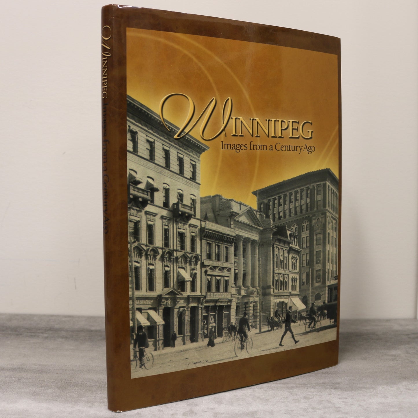 Winnipeg Manitoba Canada Canadian Photographs Pictorial Illustrated History Book