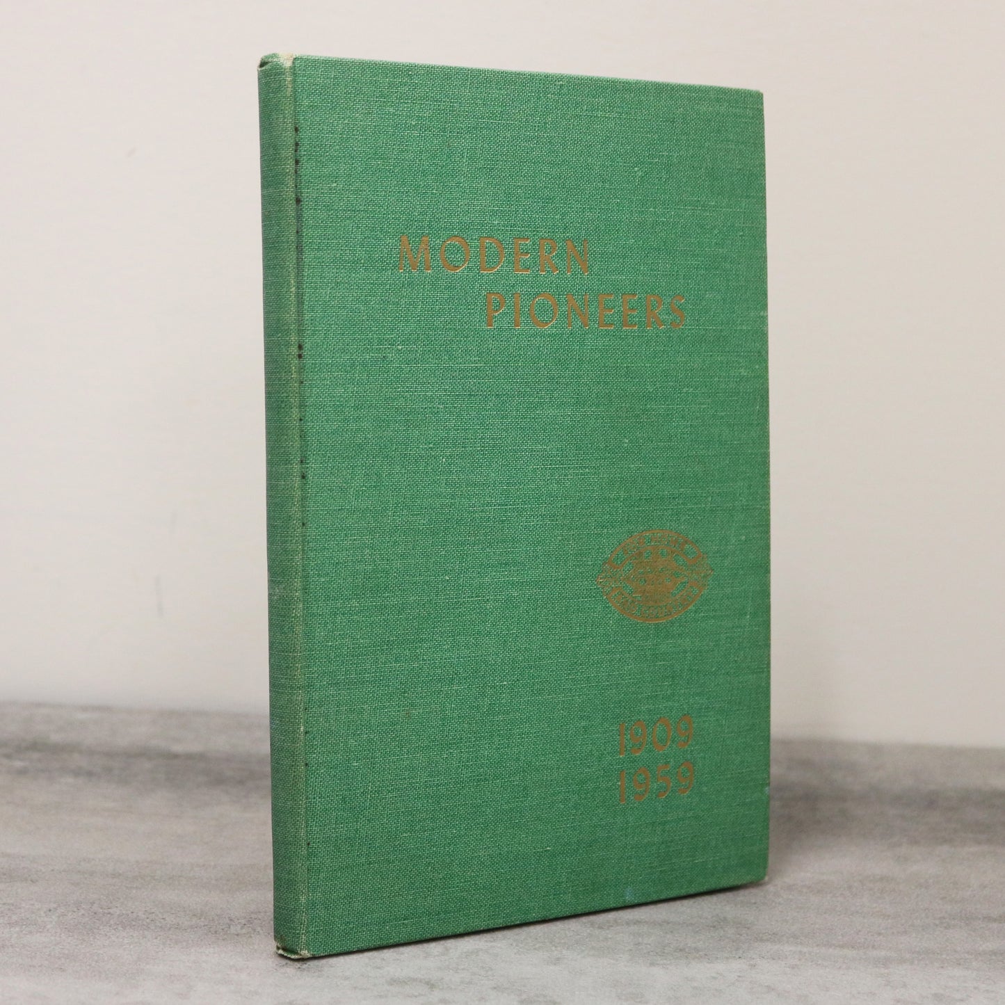 Modern Pioneers British Columbia Women's Institute Canadian Local History Book