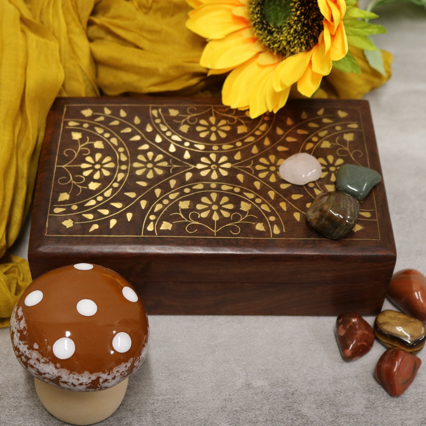 Brass Inlay Leaves Indian Wood Rosewood Storage Keepsake Trinket Decorative Box