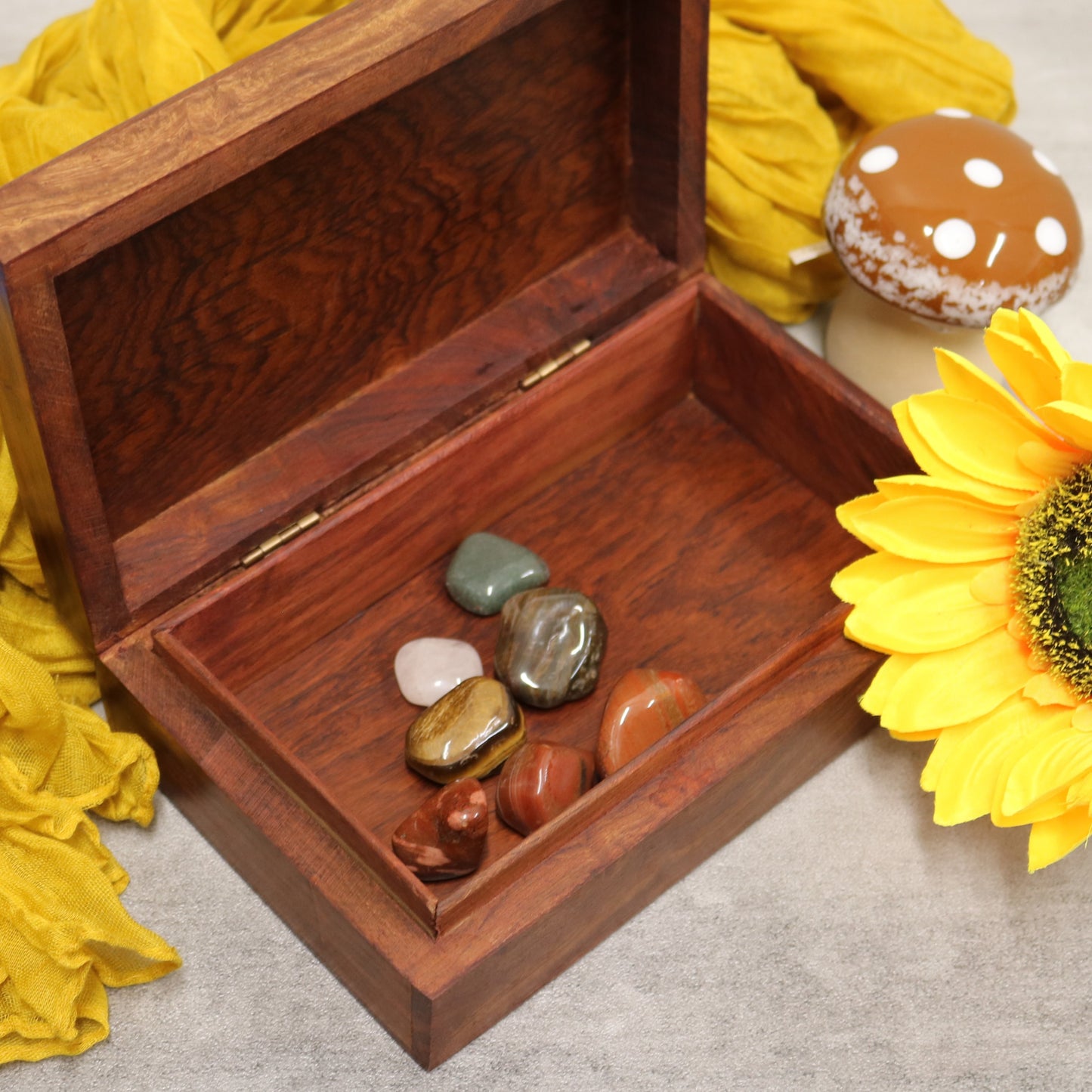 Brass Inlay Leaves Indian Wood Rosewood Storage Keepsake Trinket Decorative Box