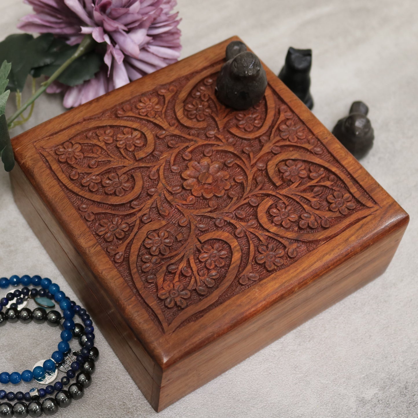 Floral Carved Leaf Indian Wood Rosewood Keepsake Trinket Wooden Decorative Box