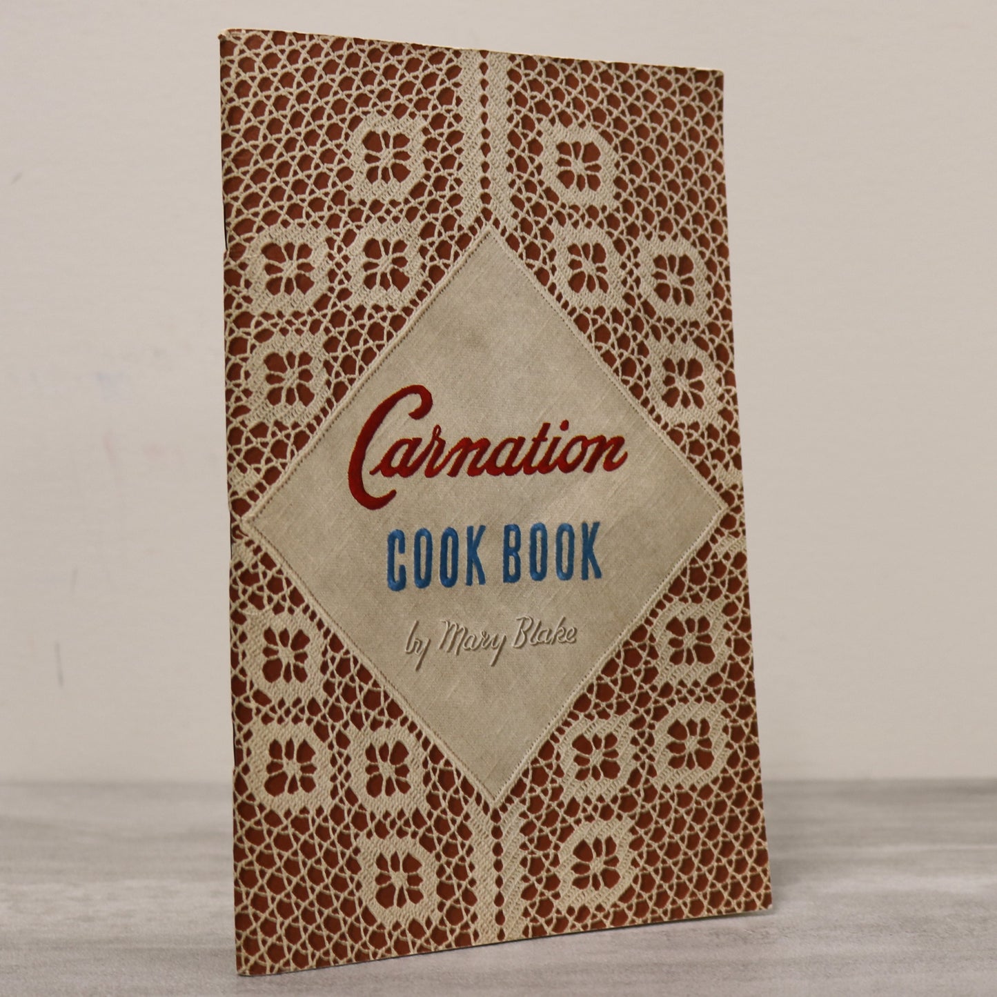 Carnation Cook Book Cookbook Recipe Canada Canadian Vintage Old Book