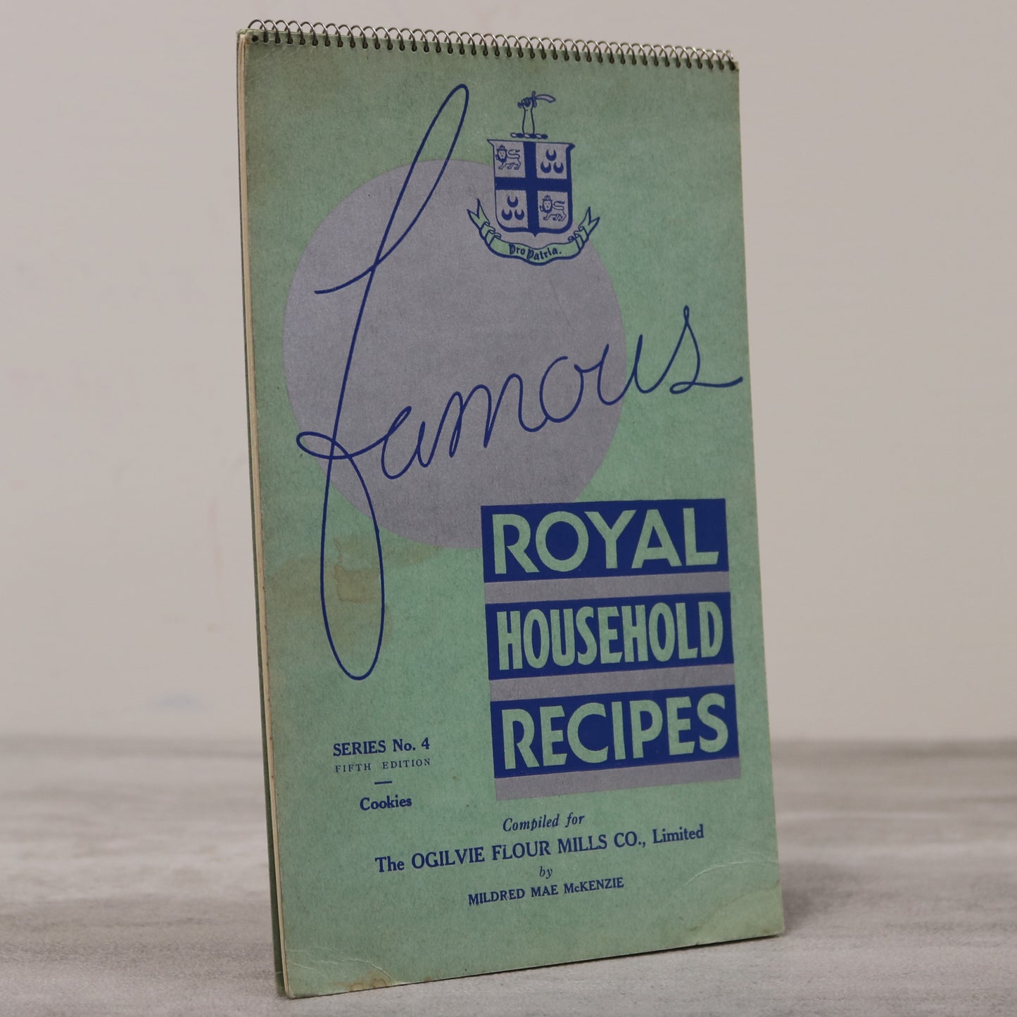 Famous Royal Household Recipes Ogilvie Flour Cookbook Cook Book Canada Old