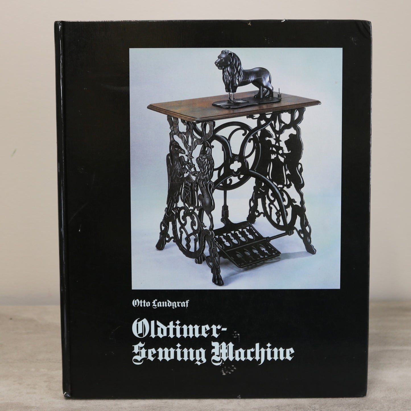 Oldtimer Sewing Machine Embroidery Stitching Antique History Used Book